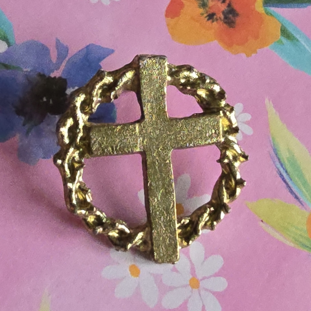 Cross pin lapel brooch religious gold tone jewelry